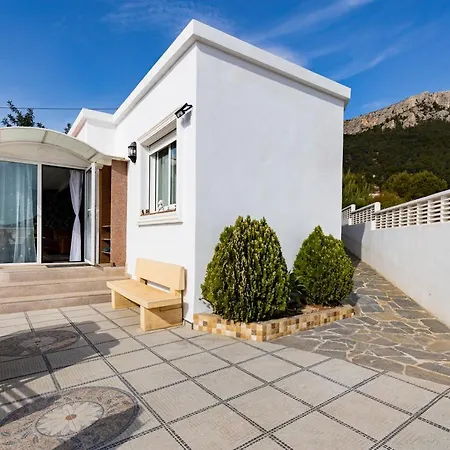 Onnela Mar Y Montana - Apartamento Privado Con Piscina Compartida بيت للعطل كاليبي