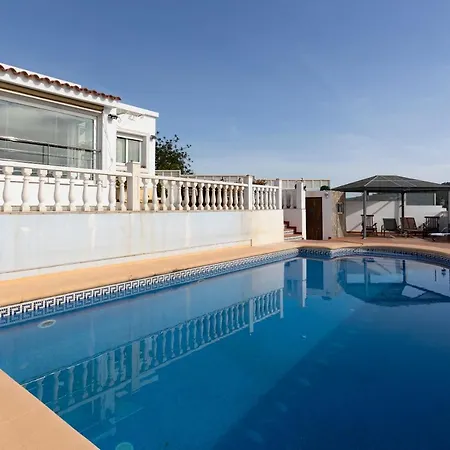 بيت للعطل Onnela Mar Y Montana - Apartamento Privado Con Piscina Compartida كاليبي